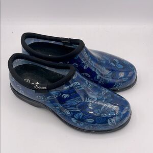 Sloggers women’s waterproof comfort shoe in fresh cut blue